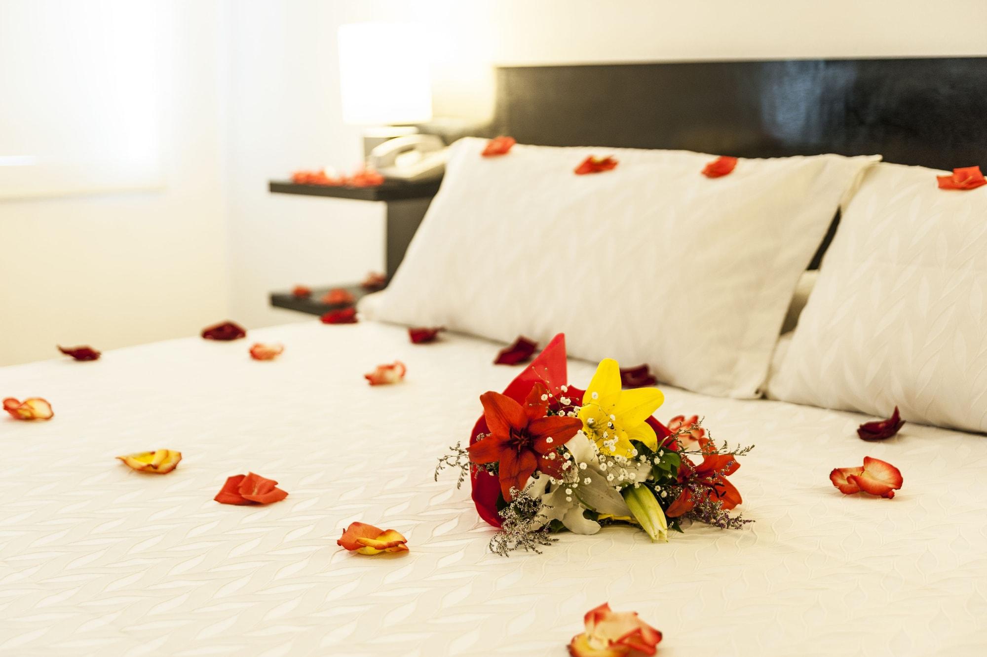 Hotel Bogota Virrey Екстер'єр фото