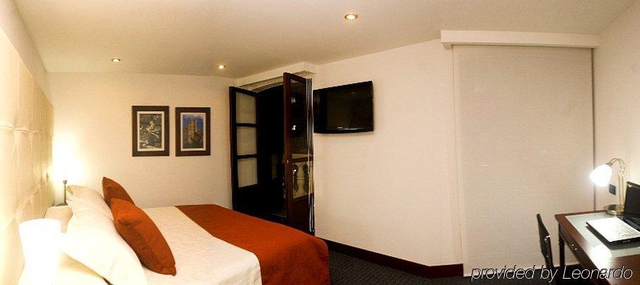 Hotel Bogota Virrey Екстер'єр фото